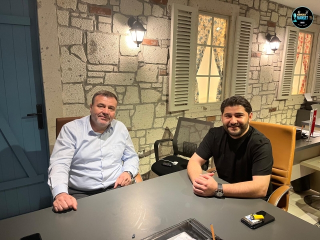 ALTINOLUK MADO GENÇ İŞLETMECİSİ BÜNYAMİN ATALAY’DAN TURYAP AKÇAY ŞUBESİ’NDE TANJU COŞGUN’A HAYIRLI OLSUN ZİYARETİ