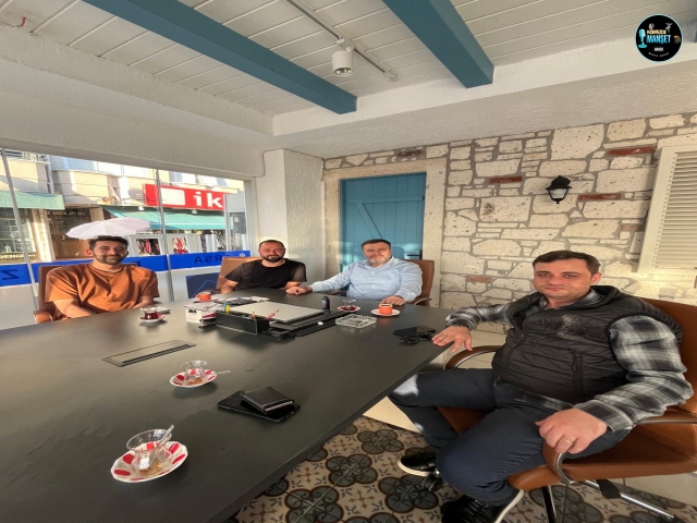 EDREMİT’İN SEVİLEN İSİMLERİNDEN TANJU COŞGUN’A HAYIRLI OLSUN ZİYARETİ