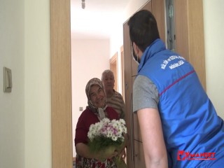 Mesajla Başkan Yavaş’tan annesine çiçek göndermesini istedi