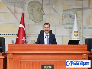 Başkan Yücel Yılmaz üniversite öğrencisine suyu bedava yaptı