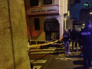 TARTIŞMADA CANINDAN OLDU