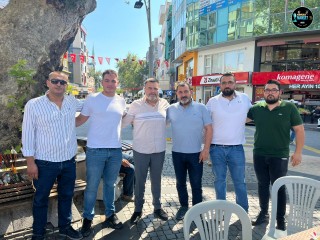 İŞ İNSANI İBRAHİM AKCİL, MERHUM BABASI ASIM AKCİL İÇİN EDREMİT’TE LOKMA HAYRI DÜZENLEDİ